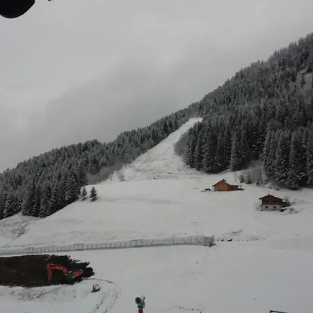25m² Au Pied Des Montagnes, Balcon, Ideal Pour 4 Pers - Fr-1-573-95 *