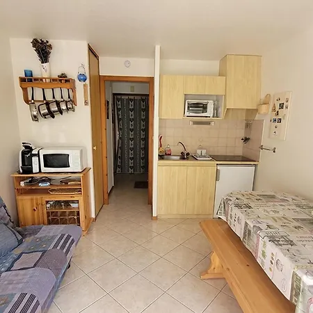 Apartment 25m² Au Pied Des Montagnes, Balcon, Ideal Pour 4 Pers - Fr-1-573-95